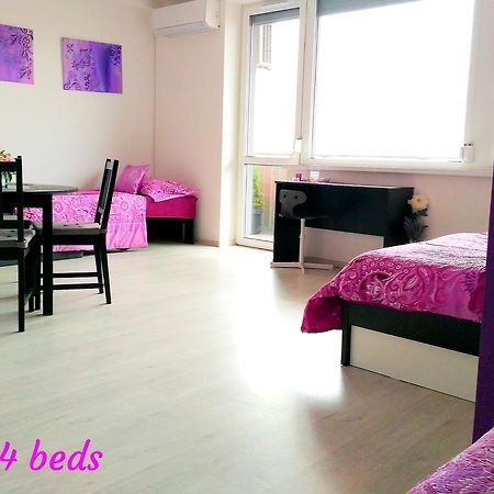 אולומוץ Apartments 4U Center + Free Parking מראה חיצוני תמונה