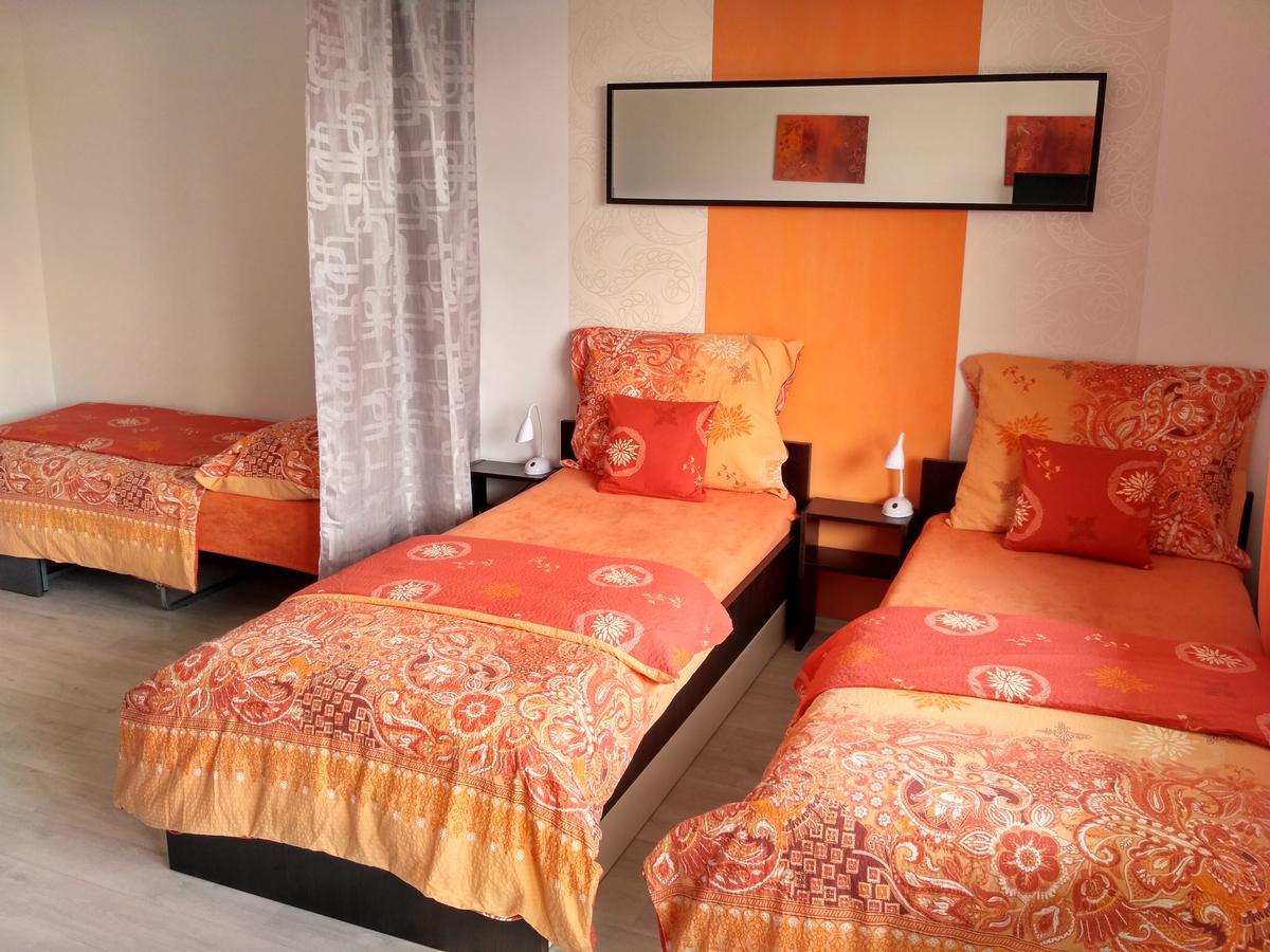 אולומוץ Apartments 4U Center + Free Parking מראה חיצוני תמונה